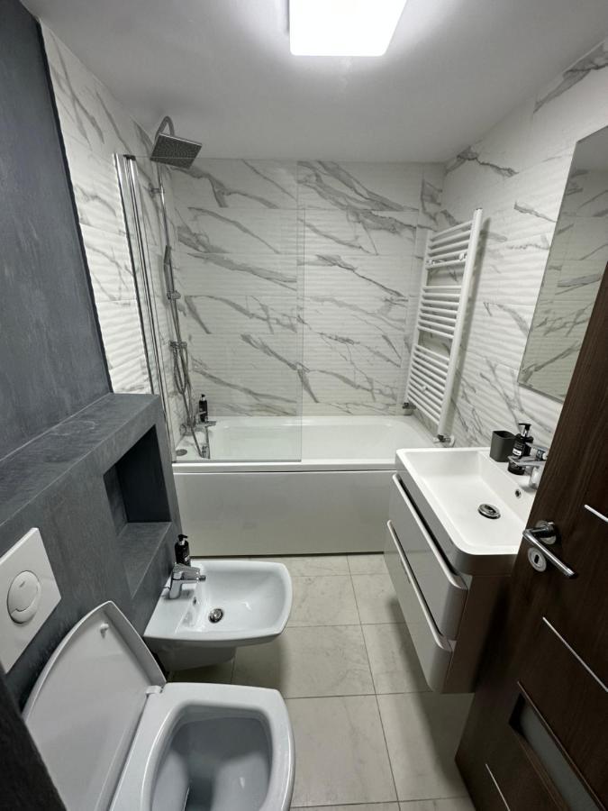 Page1 Ultracentral Apartament Тырговиште Экстерьер фото